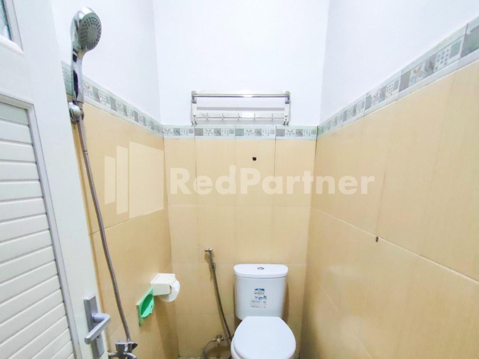 The Paragon Hotel Cilacap Redpartner Экстерьер фото