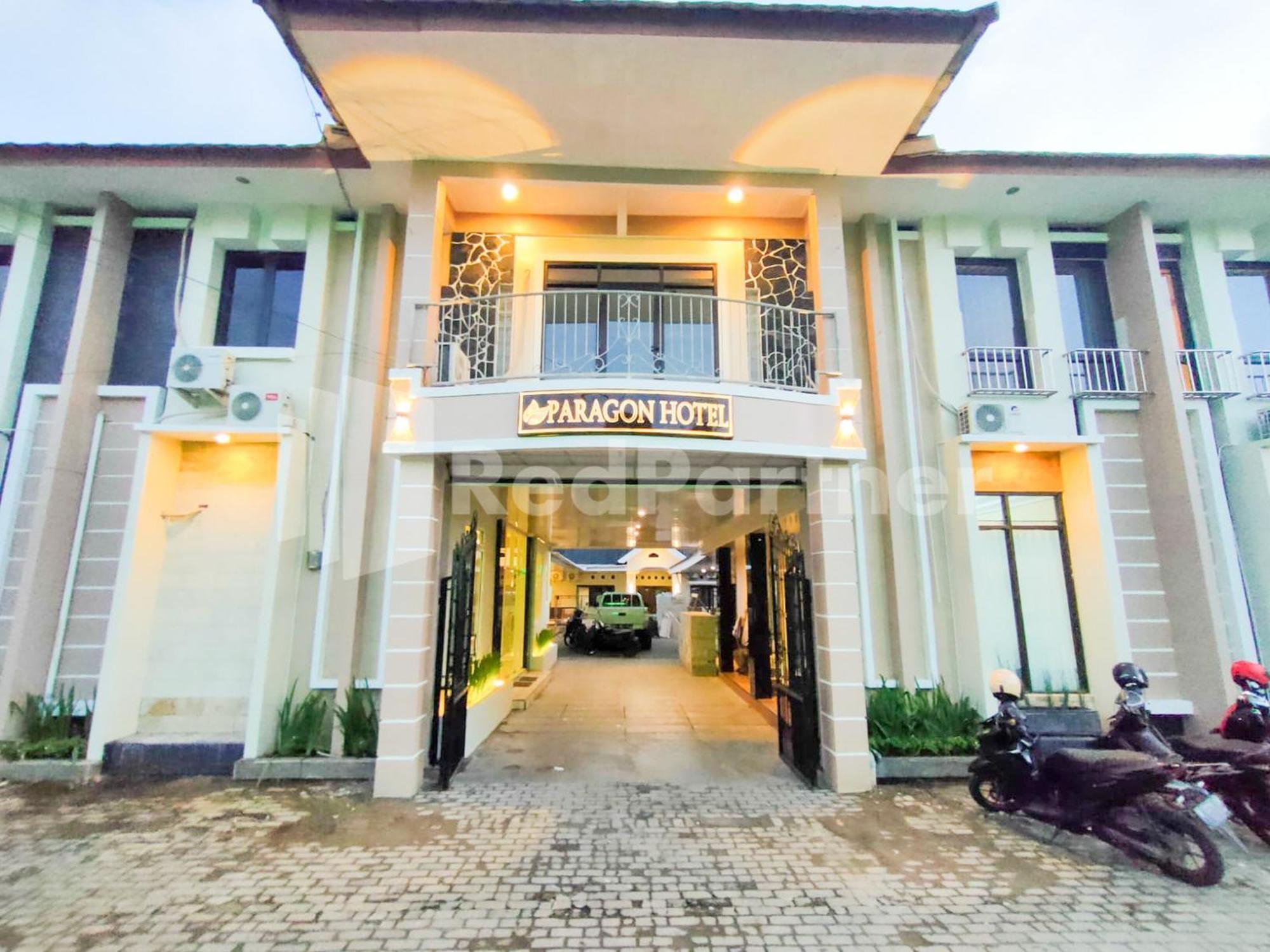 The Paragon Hotel Cilacap Redpartner Экстерьер фото
