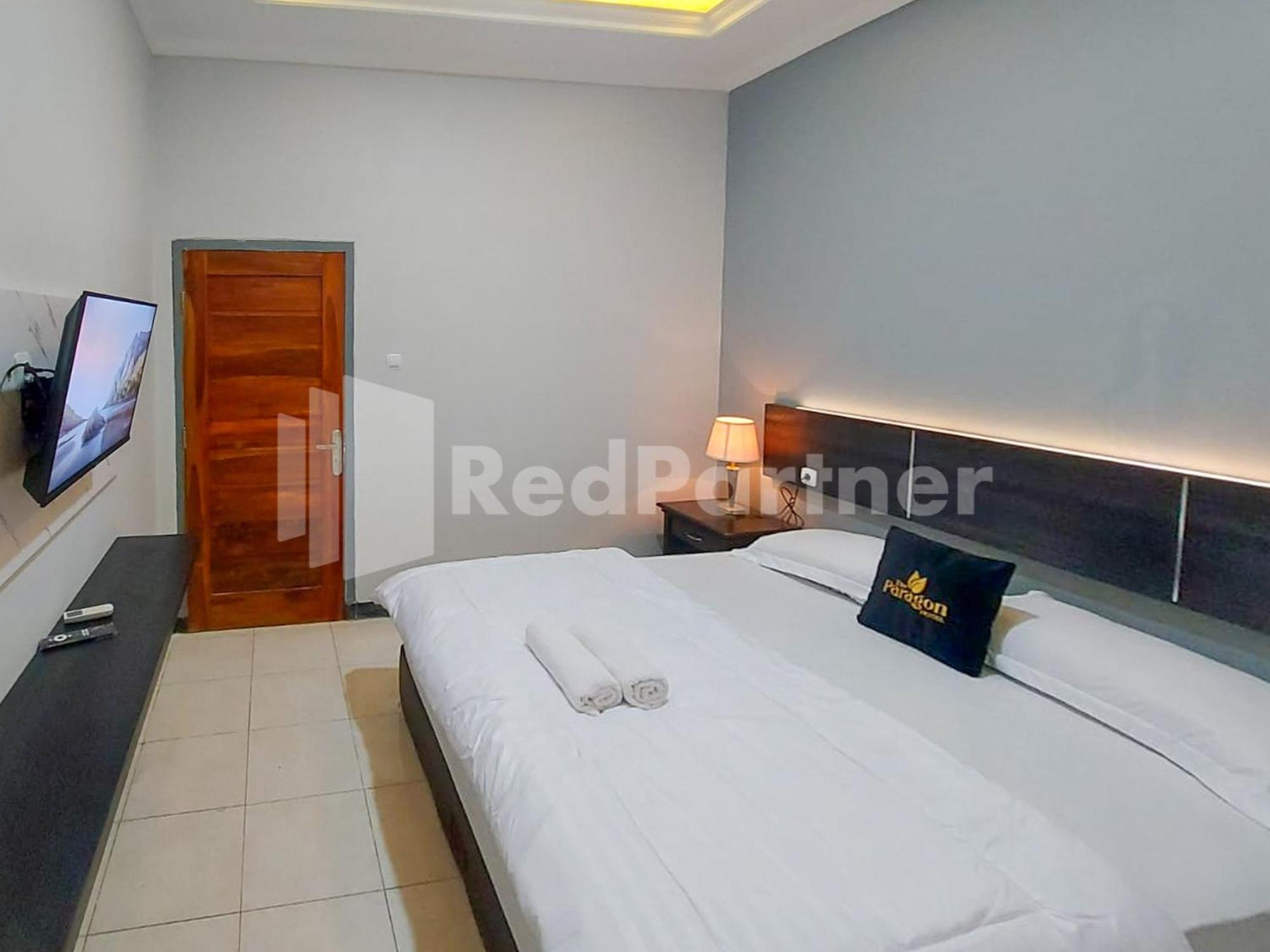The Paragon Hotel Cilacap Redpartner Экстерьер фото